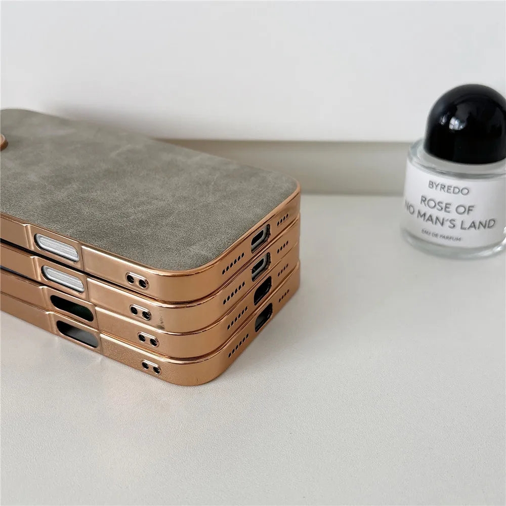 Leder Premium MagSafe Apple iPhone Hülle mit galvanisiertem Rahmen | Goldener Rahmen Case, Kameraschutz - Schutzhülle für iPhone 17/17 Air, 16/16e, 15, 14, 13 Pro Max Plus