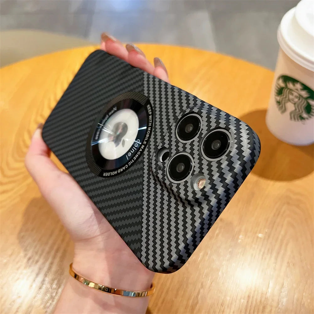 Hochwertige Kohlefaser-Magnetische iPhone-Hülle | MagSafe-Case mit Rundumschutz & Kameralinsenschutz für Apple iPhone 17/17 Air, 16/16e, 15, 14, 13 Pro Max Plus Cover | Stoßfeste Handyhülle mit Panzertasche & Stoßstangenabdeckung Schutzhülle