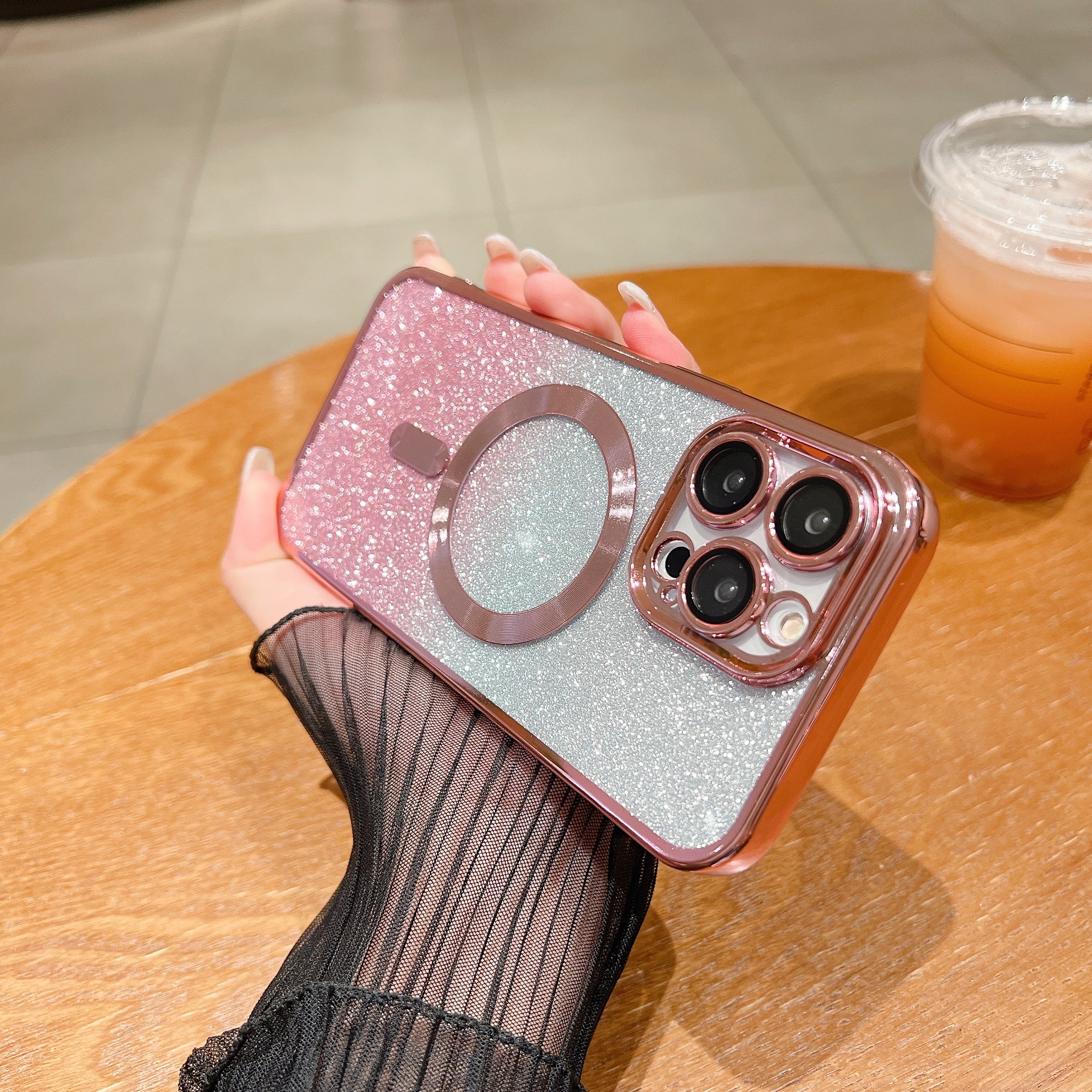 Luxus Crossbody Lanyard Gradient Glitzer Magnetgehäuse iPhone Hülle | MagSafe Case mit Kameralinsenschutzabdeckung für Apple iPhone 17/17 Air/16/16e/15/14/13 Pro Max Plus Cover | Panzertasche, Weiche TPU Plating Handyhülle | Premium Schutzhülle